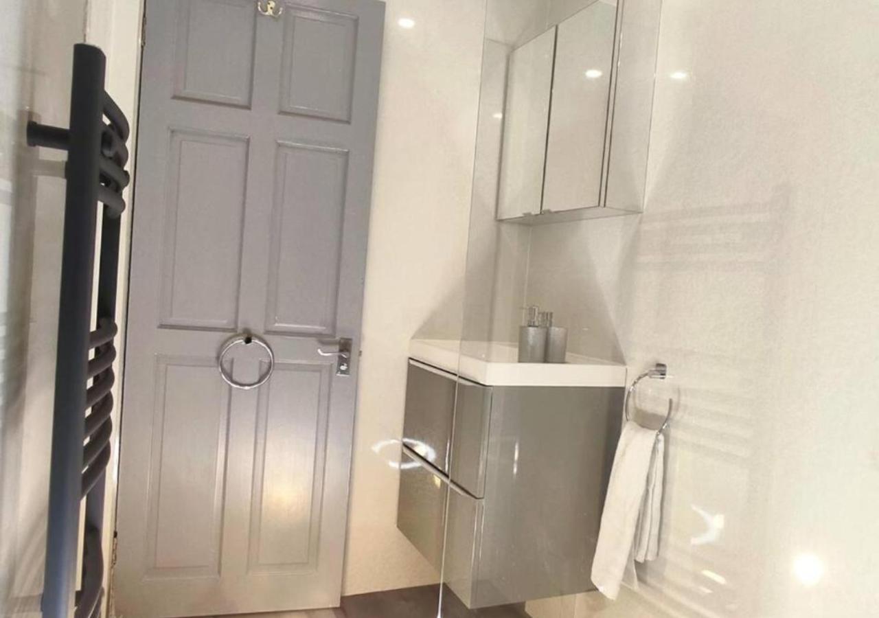 Dundee Football Stadium Apartment Eksteriør bilde